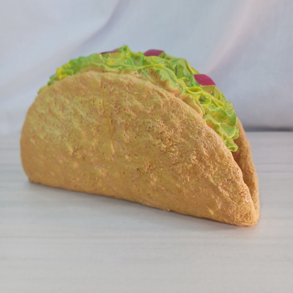 Exotic Environments Taco Tuesday Aquarium Hideaway